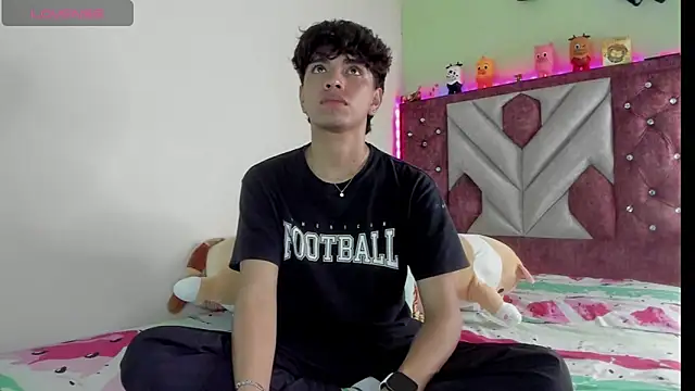 Santy carrington online show from 11-21-25, 01:59