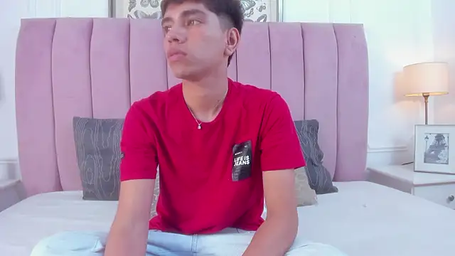 Santy carrington online show from 03-06-26, 08:49