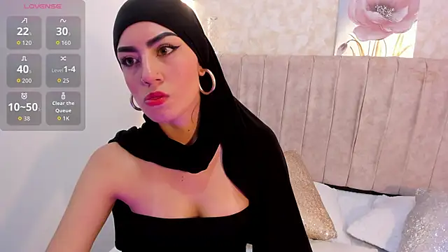 fatimarab online show from 11-18-25, 08:46