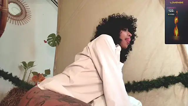 Ariella Ruiz online show from 01-31-26, 07:11