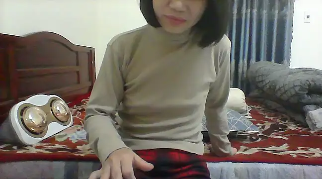 Snapshot of Dumani99 chatting on 03-01-25, 11:04 Dumani99 online show from 03-01-25, 11:04