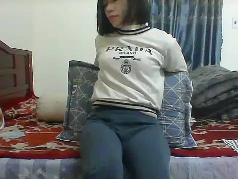 Snapshot of Dumani99 chatting on 03-08-25, 08:44 Dumani99 online show from 03-08-25, 08:44