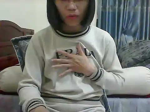 Snapshot of Dumani99 chatting on 03-16-25, 11:27 Dumani99 online show from 03-16-25, 11:27