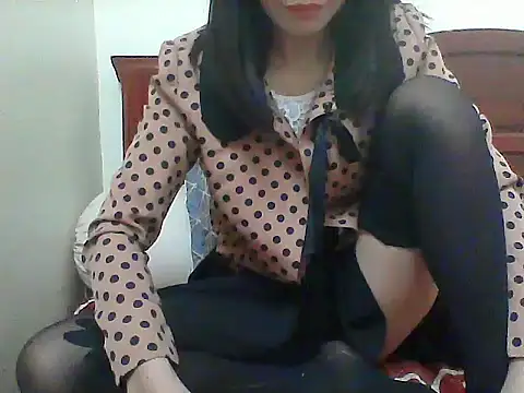 Snapshot of Dumani99 chatting on 10-23-25, 12:37 Dumani99 online show from 10-23-25, 12:37