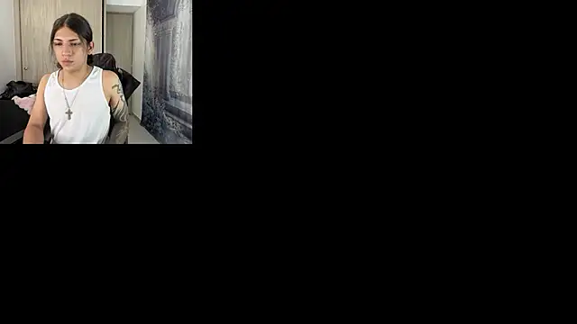 Snapshot of gabriel__manson chatting on 11-17-25, 03:01 gabriel manson online show from 11-17-25, 03:01