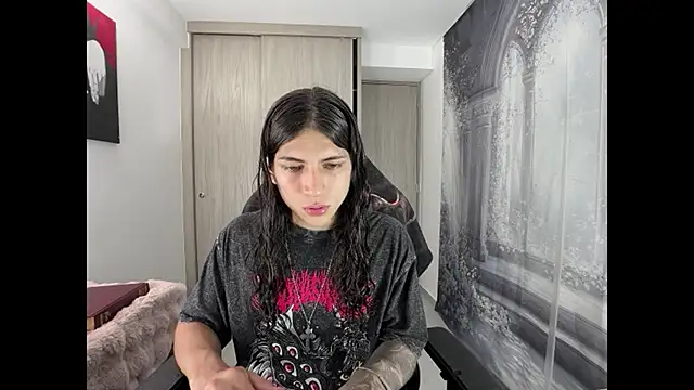 Snapshot of gabriel__manson chatting on 02-01-26, 01:59 gabriel manson online show from 02-01-26, 01:59