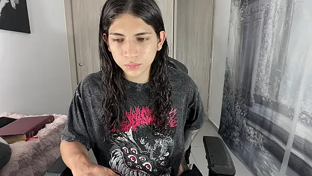 Snapshot of gabriel__manson chatting on 02-01-26, 11:14 gabriel manson online show from 02-01-26, 11:14