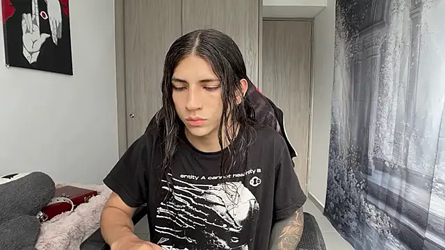 Snapshot of gabriel__manson chatting on 02-08-26, 07:39 gabriel manson online show from 02-08-26, 07:39