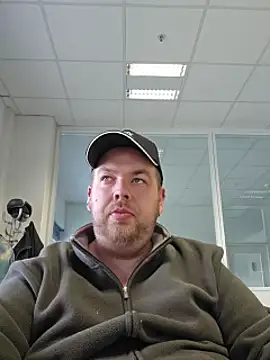 PupW0lfy online show from 10-14-25, 07:42