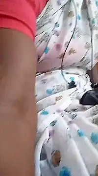 Snapshot of Tamil--Rani chatting on 12-16-24, 01:32 Tamil--Rani online show from 12-16-24, 01:32