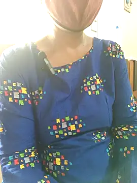 Snapshot of Tamil--Rani chatting on 01-20-25, 08:09 Tamil--Rani online show from 01-20-25, 08:09