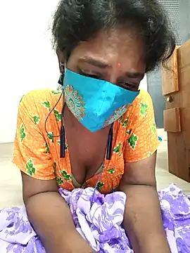 Snapshot of Tamil--Rani chatting on 02-20-25, 07:45 Tamil--Rani online show from 02-20-25, 07:45