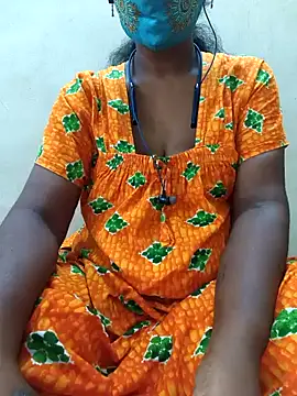 Snapshot of Tamil--Rani chatting on 02-20-25, 10:59 Tamil--Rani online show from 02-20-25, 10:59