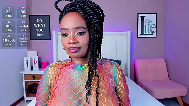 Britanymooree online show from 12-03-25, 07:56