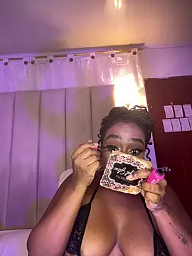 Britanymooree online show from 03-18-26, 08:56