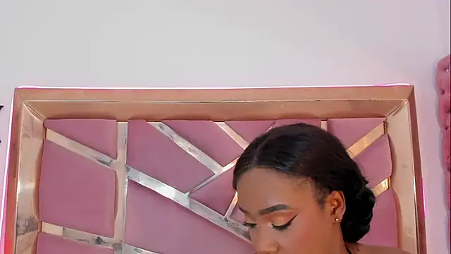 Britanymooree online show from 05-14-26, 10:16