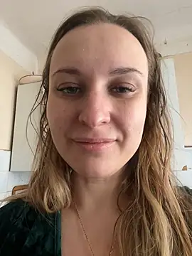 Snapshot of OlgaBuzzz chatting on 01-13-25, 07:00 OlgaBuzzz online show from 01-13-25, 07:00