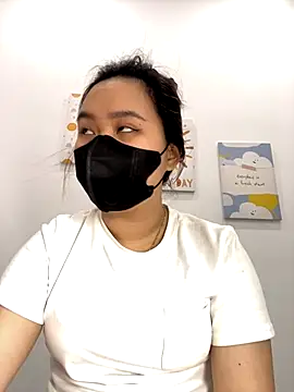 Odette68 online show from 10-19-25, 12:55