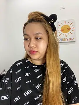 Snapshot of Odette68 chatting on 03-01-26, 12:01 Odette68 online show from 03-01-26, 12:01