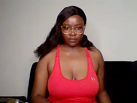 Snapshot of Sassy_baby1_ chatting on 09-21-25, 02:46 Sassy baby1 online show from 09-21-25, 02:46