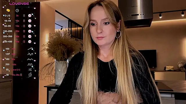 Peach  juice online show from 12-14-24, 07:36