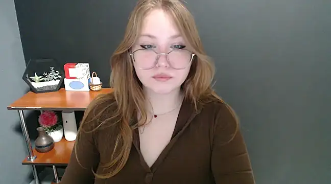 lady minx online show from 12-26-24, 07:24