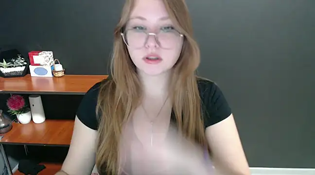 lady minx online show from 12-31-24, 07:20