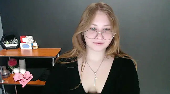 lady minx online show from 01-07-25, 08:03