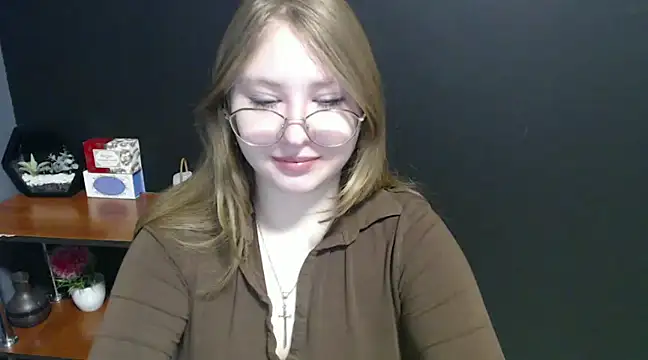 lady minx online show from 01-17-25, 07:41