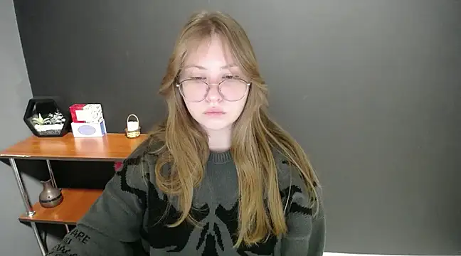 lady minx online show from 02-10-25, 07:15