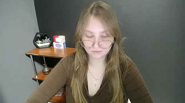 lady minx online show from 02-11-25, 10:48