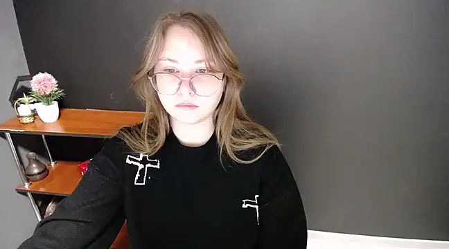 lady minx online show from 02-25-25, 07:31