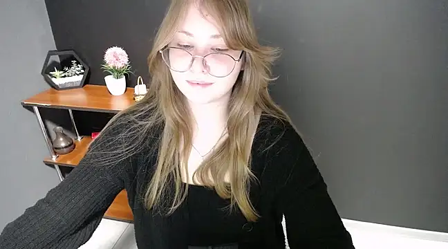 lady minx online show from 02-28-25, 10:30
