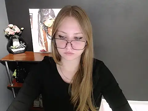 lady minx online show from 10-27-25, 11:58