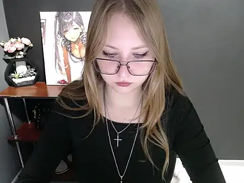 lady minx online show from 10-31-25, 08:48