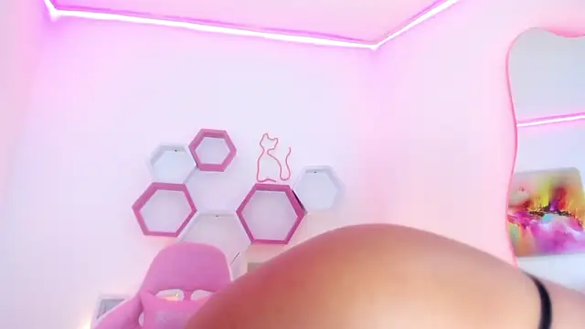  Ameliie online show from 03-06-25, 04:08