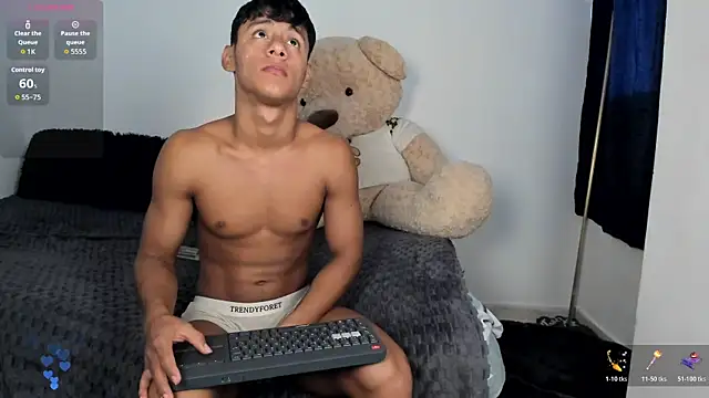 LittleParker online show from 06-20-26, 02:09