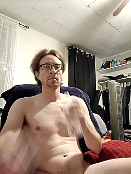 Snapshot of bigdickbri8 chatting on 10-26-25, 01:00 bigdickbri8 online show from 10-26-25, 01:00