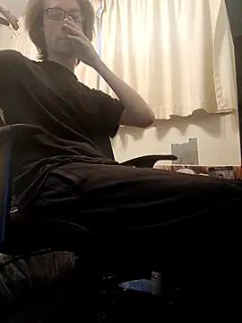 Snapshot of bigdickbri8 chatting on 02-16-26, 10:06 bigdickbri8 online show from 02-16-26, 10:06