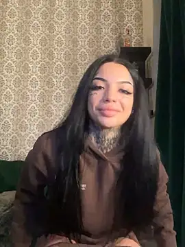 Snapshot of CreamyInkky_ chatting on 01-20-25, 07:36 CreamyInkky online show from 01-20-25, 07:36