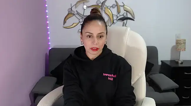 NicoleKitty  online show from 02-16-25, 12:52