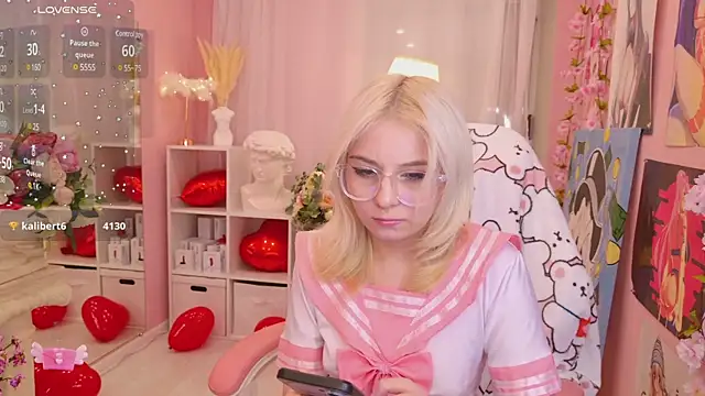 Coconut Mia online show from 02-09-25, 12:39