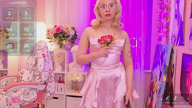 Coconut Mia online show from 03-05-25, 09:15