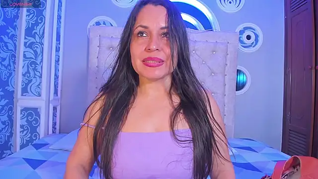 ice queen  online show from 11-07-25, 04:01