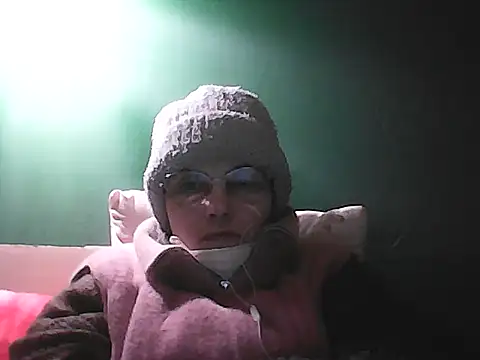 Snapshot of Musical__fantasy chatting on 02-10-26, 06:56 Musical fantasy online show from 02-10-26, 06:56