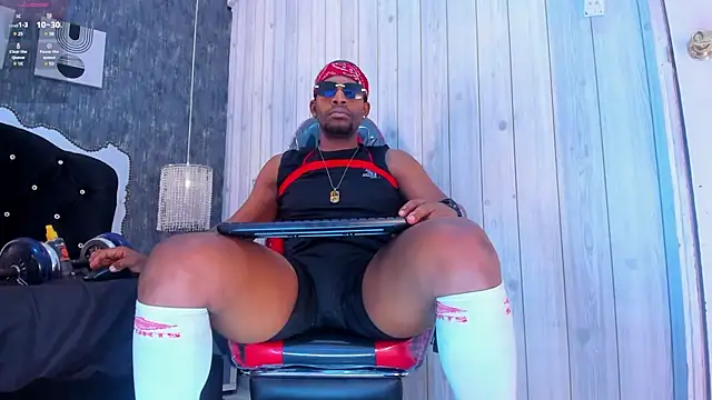 RicoBrown777  online show from 01-31-25, 03:52