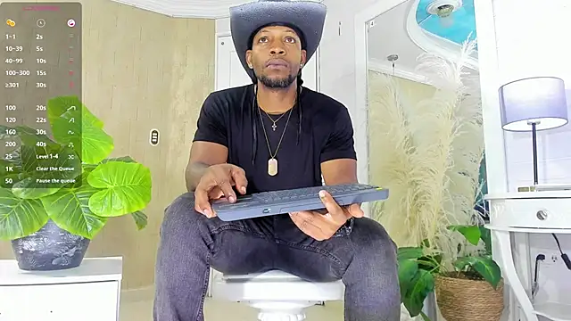 RicoBrown777  online show from 05-07-26, 04:07