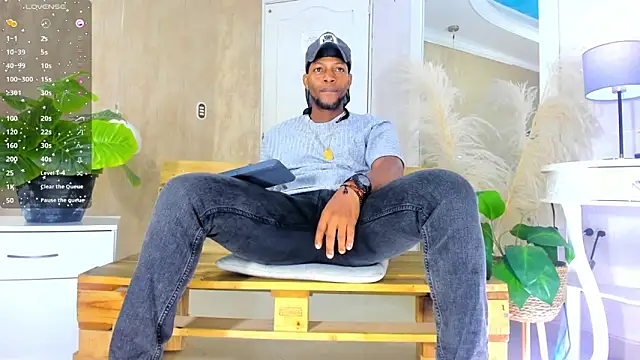 RicoBrown777  online show from 06-15-26, 04:25