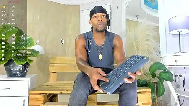 RicoBrown777  online show from 06-25-26, 04:12