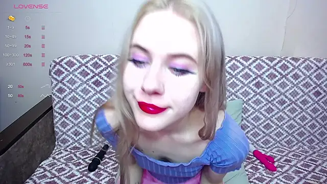 Olivia Graceee online show from 12-21-24, 08:39